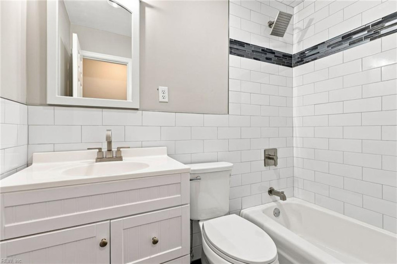 Photo 36 of 42 residential for sale in Chesapeake virginia