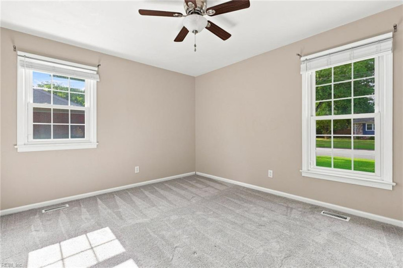 Photo 38 of 42 residential for sale in Chesapeake virginia