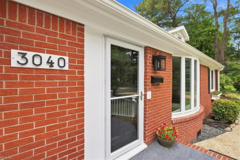 Photo 2 of 47 residential for sale in Virginia Beach virginia