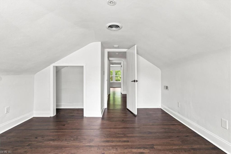 Photo 27 of 47 residential for sale in Virginia Beach virginia
