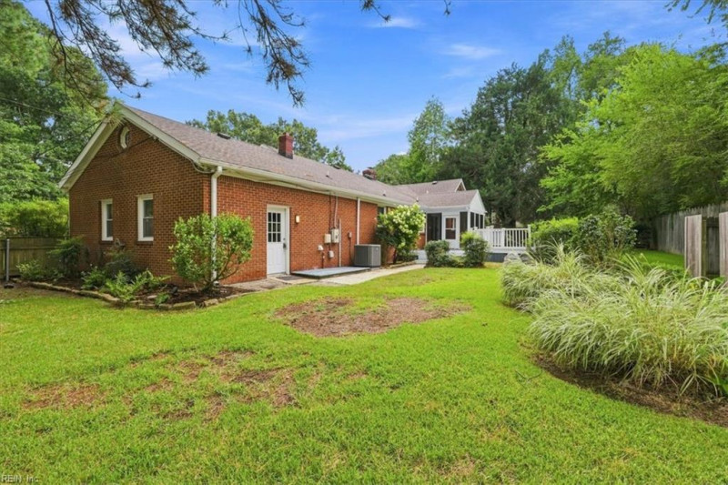 Photo 28 of 47 residential for sale in Virginia Beach virginia