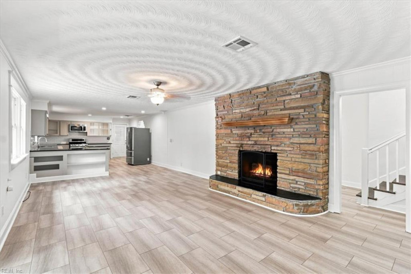 Photo 7 of 47 residential for sale in Virginia Beach virginia