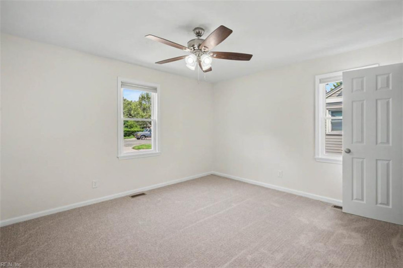 Photo 23 of 32 residential for sale in Hampton virginia