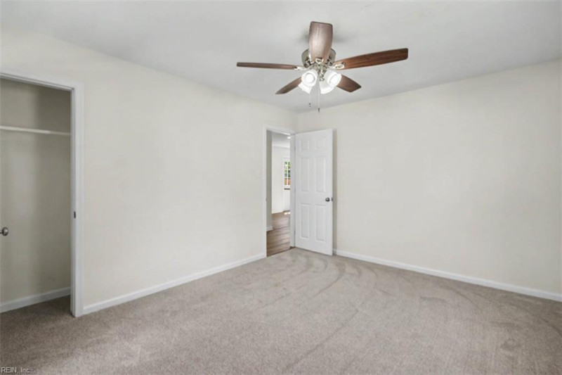Photo 25 of 32 residential for sale in Hampton virginia