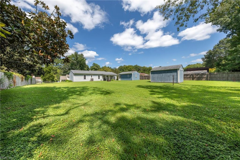 Photo 29 of 30 residential for sale in Gloucester County virginia