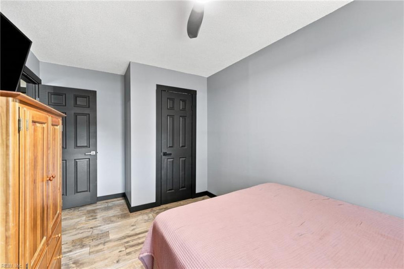 Photo 29 of 36 residential for sale in Virginia Beach virginia