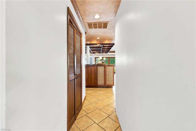 Photo 6 of 30 residential for sale in Chesapeake virginia Photo 6 of 30 residential for sale in Chesapeake virginia