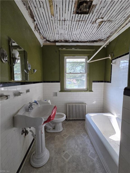 Photo 29 of 38 residential for sale in Newport News virginia