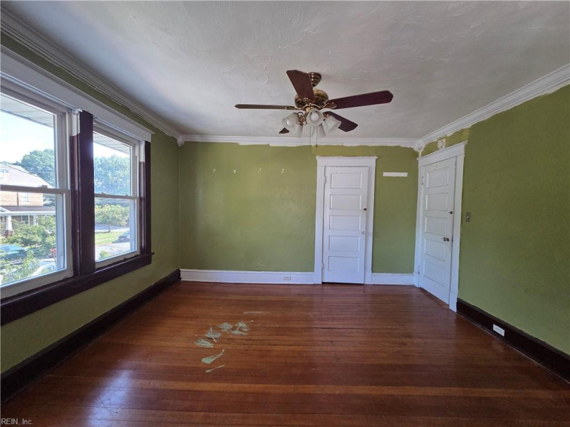 Photo 30 of 38 residential for sale in Newport News virginia