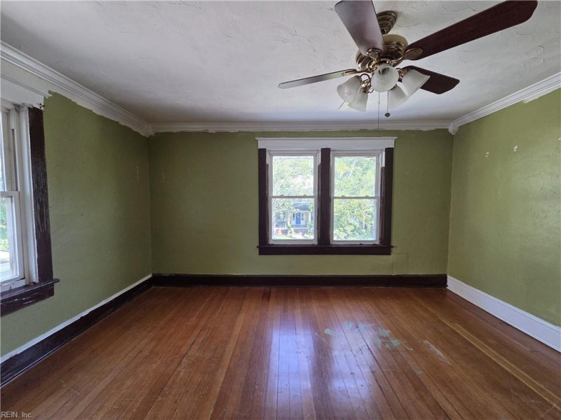 Photo 31 of 38 residential for sale in Newport News virginia