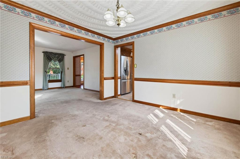 Photo 27 of 46 residential for sale in Chesapeake virginia