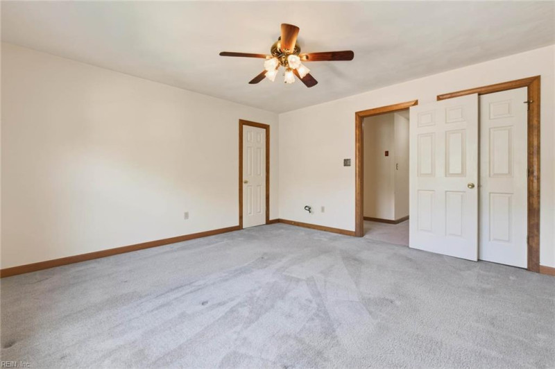 Photo 30 of 46 residential for sale in Chesapeake virginia