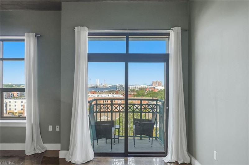 Photo 6 of 32 residential for sale in Norfolk virginia