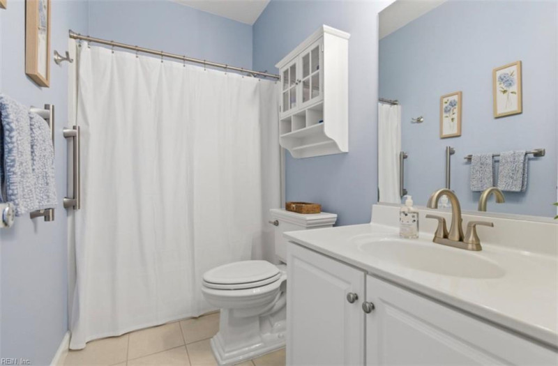 Photo 33 of 46 residential for sale in Chesapeake virginia