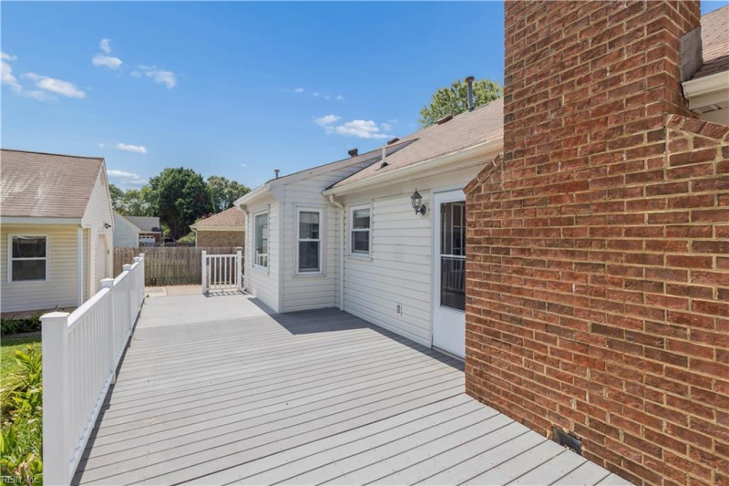 Photo 40 of 47 residential for sale in Chesapeake virginia