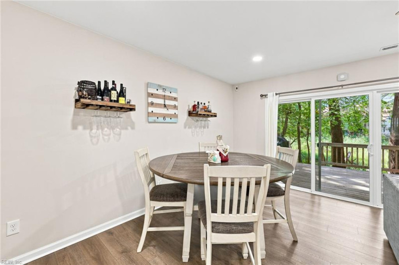 Photo 12 of 41 residential for sale in Virginia Beach virginia