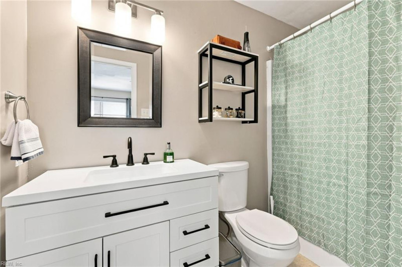 Photo 24 of 41 residential for sale in Virginia Beach virginia