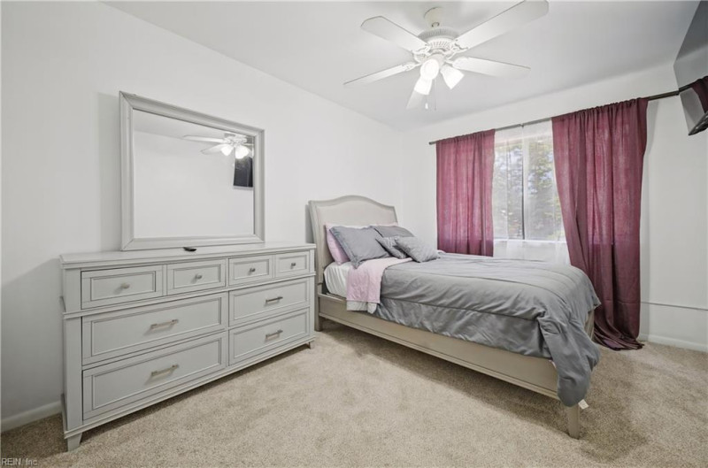 Photo 19 of 31 residential for sale in Newport News virginia