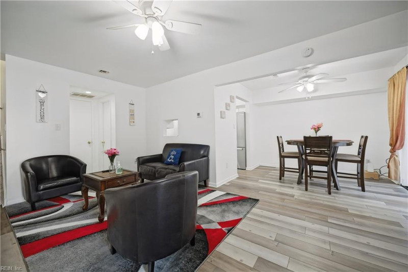 Photo 6 of 31 residential for sale in Newport News virginia