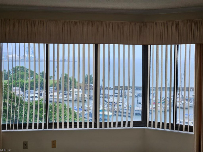 Photo 4 of 25 residential for sale in Newport News virginia