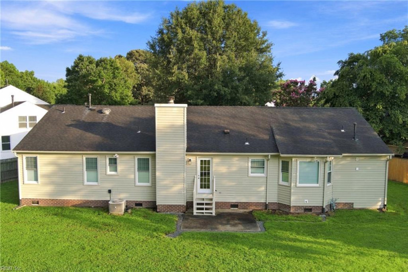 Photo 33 of 40 residential for sale in Chesapeake virginia