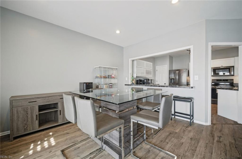 Photo 12 of 49 residential for sale in Norfolk virginia