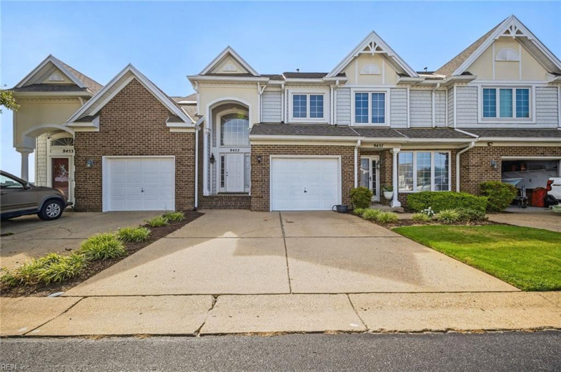 Photo 3 of 49 residential for sale in Norfolk virginia