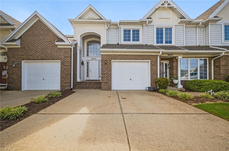 Photo 4 of 49 residential for sale in Norfolk virginia