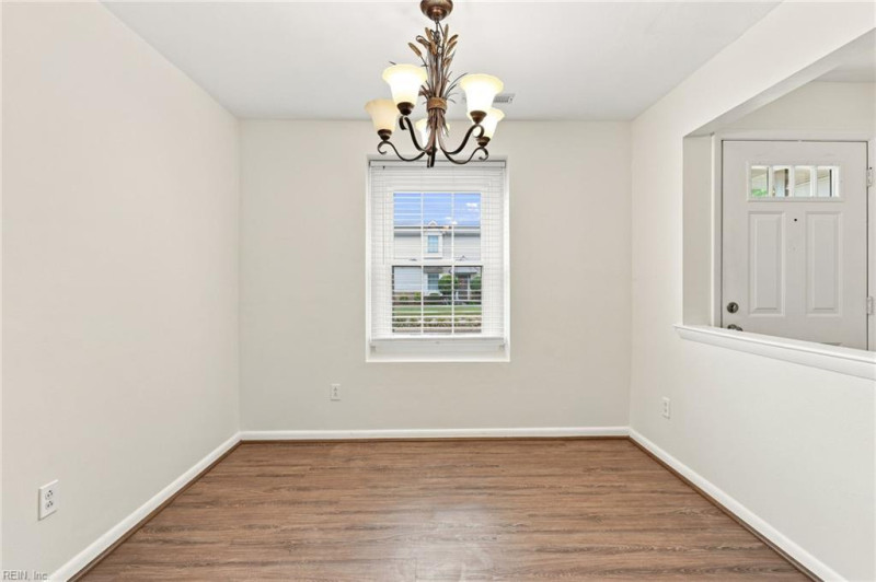 Photo 3 of 22 residential for sale in Virginia Beach virginia