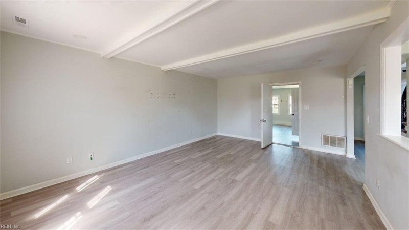 Photo 6 of 40 residential for sale in Virginia Beach virginia