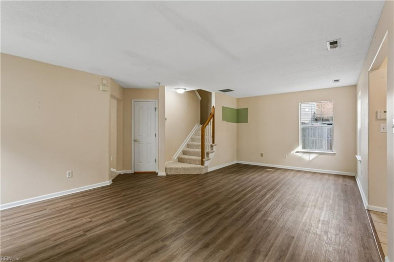 Photo 10 of 46 residential for sale in Newport News virginia