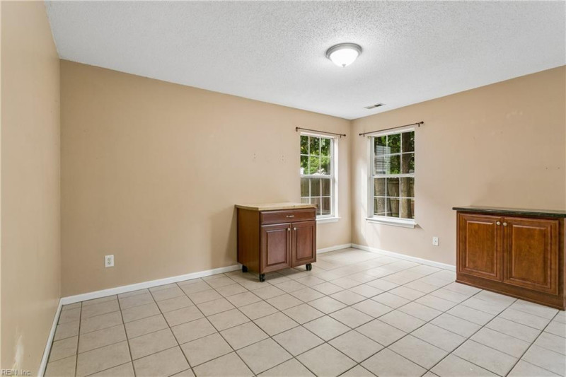 Photo 15 of 46 residential for sale in Newport News virginia