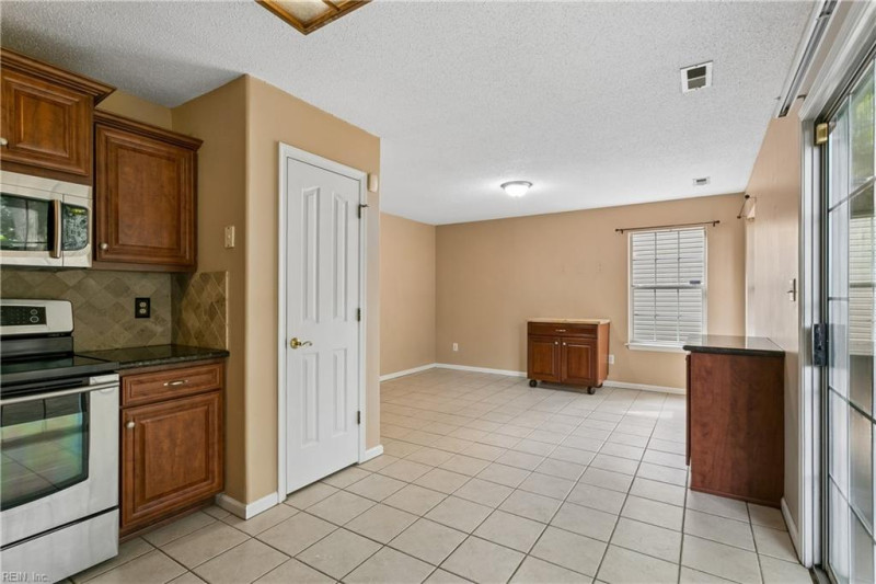 Photo 22 of 46 residential for sale in Newport News virginia