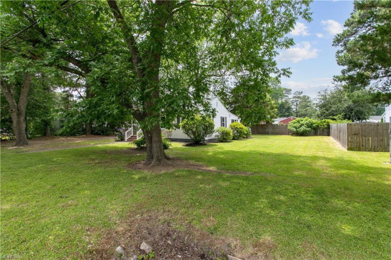 Photo 19 of 21 residential for sale in Portsmouth virginia Photo 19 of 21 residential for sale in Portsmouth virginia