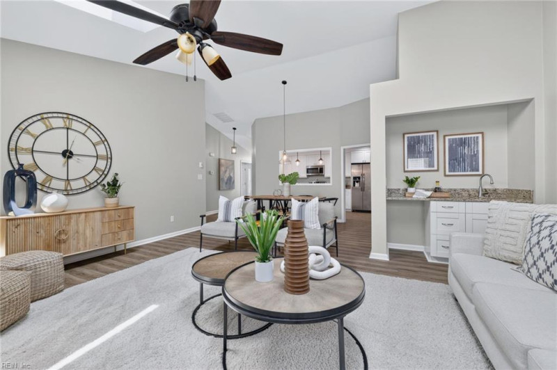 Photo 15 of 32 residential for sale in Virginia Beach virginia