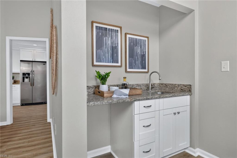 Photo 16 of 32 residential for sale in Virginia Beach virginia