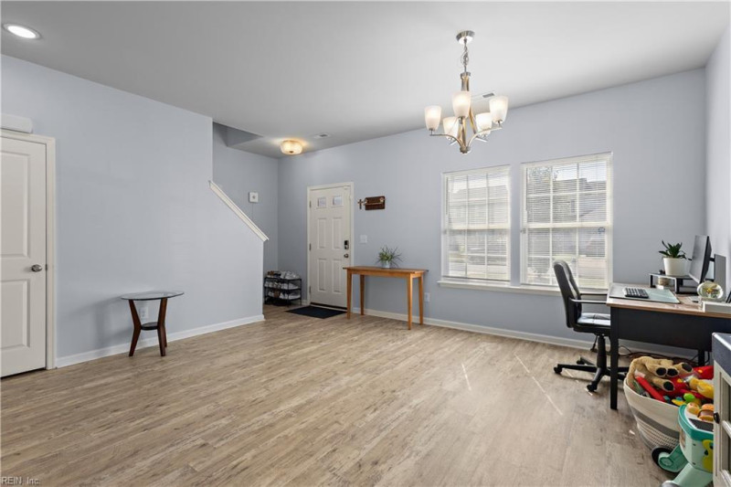 Photo 8 of 30 residential for sale in Suffolk virginia