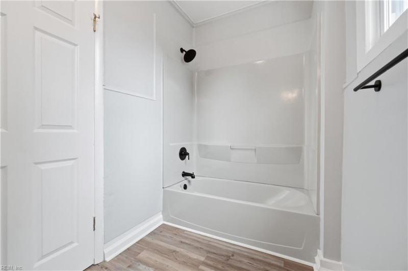 Photo 25 of 32 residential for sale in Norfolk virginia