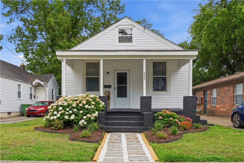 Photo 5 of 32 residential for sale in Norfolk virginia