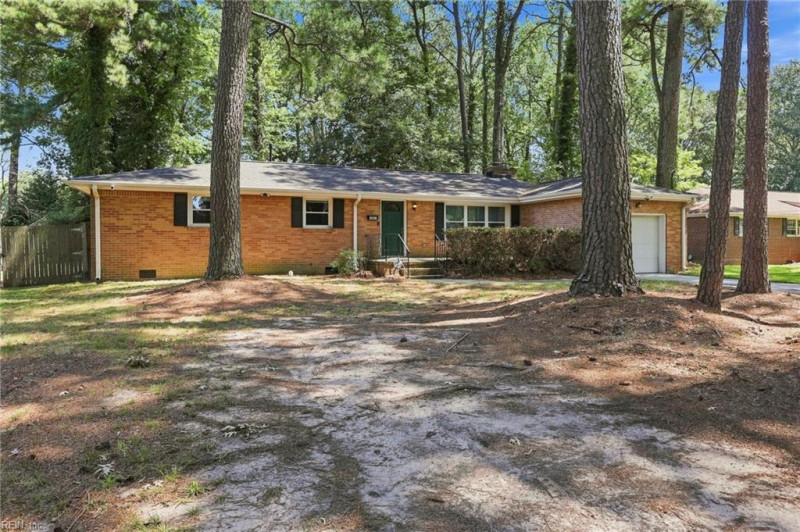 Photo 2 of 33 residential for sale in Virginia Beach virginia Photo 2 of 33 residential for sale in Virginia Beach virginia