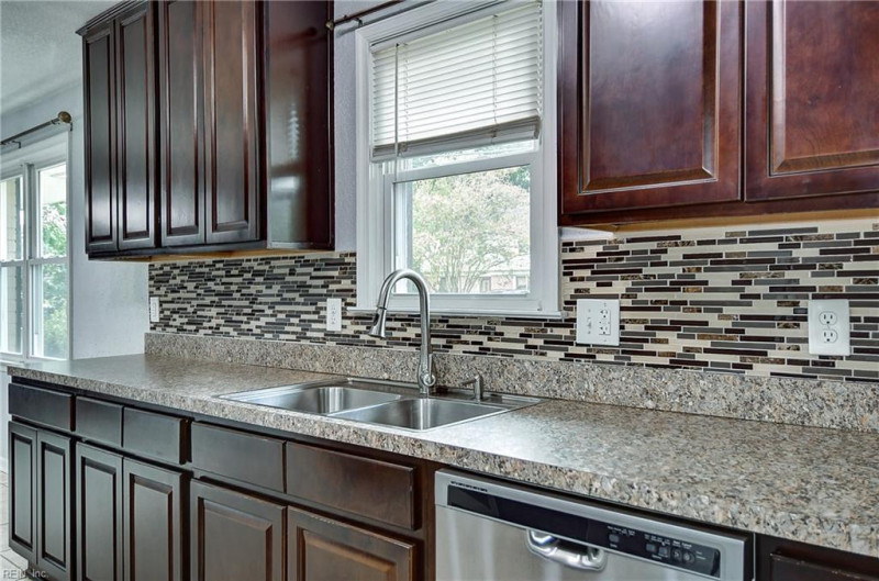 Photo 13 of 50 residential for sale in Virginia Beach virginia