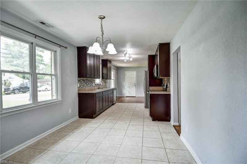 Photo 25 of 50 residential for sale in Virginia Beach virginia