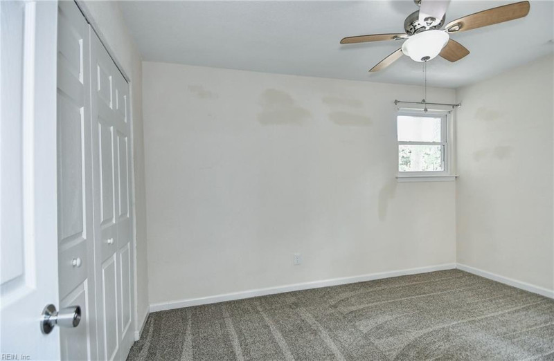 Photo 33 of 50 residential for sale in Virginia Beach virginia