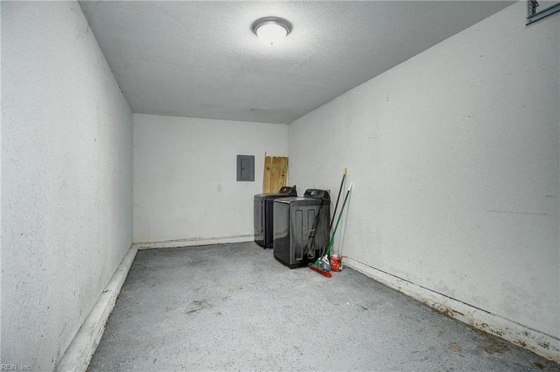 Photo 38 of 50 residential for sale in Virginia Beach virginia
