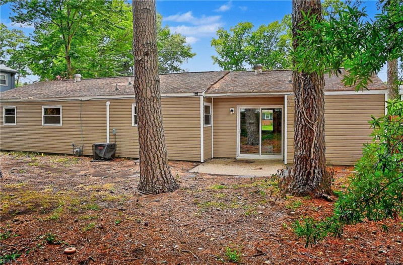 Photo 43 of 50 residential for sale in Virginia Beach virginia