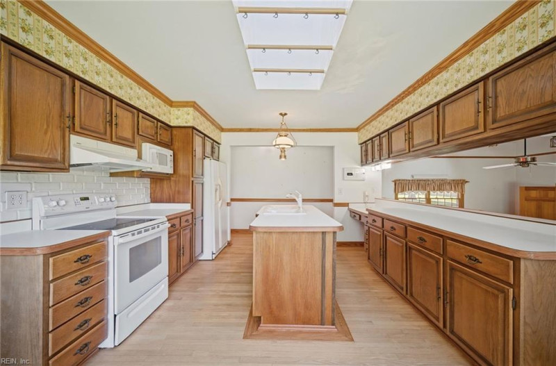 Photo 12 of 46 residential for sale in Suffolk virginia Photo 12 of 46 residential for sale in Suffolk virginia