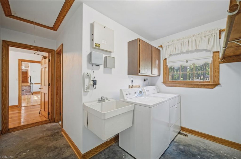 Photo 30 of 46 residential for sale in Suffolk virginia Photo 30 of 46 residential for sale in Suffolk virginia