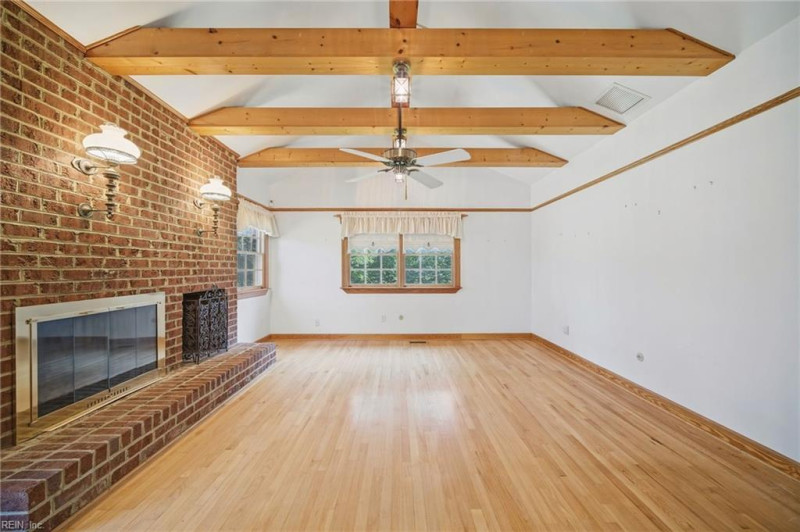 Photo 8 of 46 residential for sale in Suffolk virginia Photo 8 of 46 residential for sale in Suffolk virginia