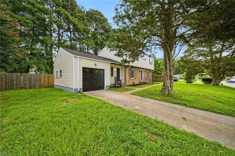 Photo 2 of 39 residential for sale in Chesapeake virginia Photo 2 of 39 residential for sale in Chesapeake virginia
