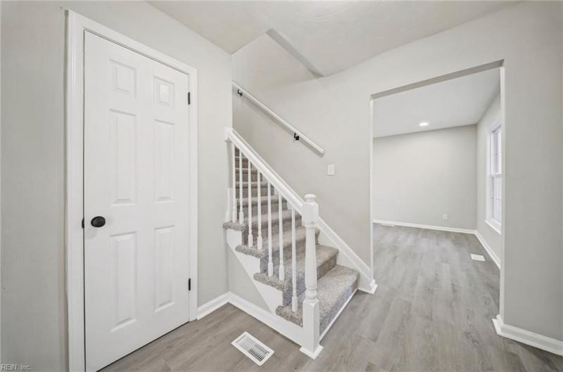 Photo 7 of 39 residential for sale in Chesapeake virginia Photo 7 of 39 residential for sale in Chesapeake virginia